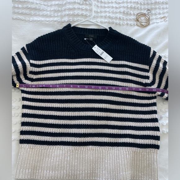 NWT J.Crew Oversized Crewneck Sweater in Stripe, XS - Picture 7 of 10